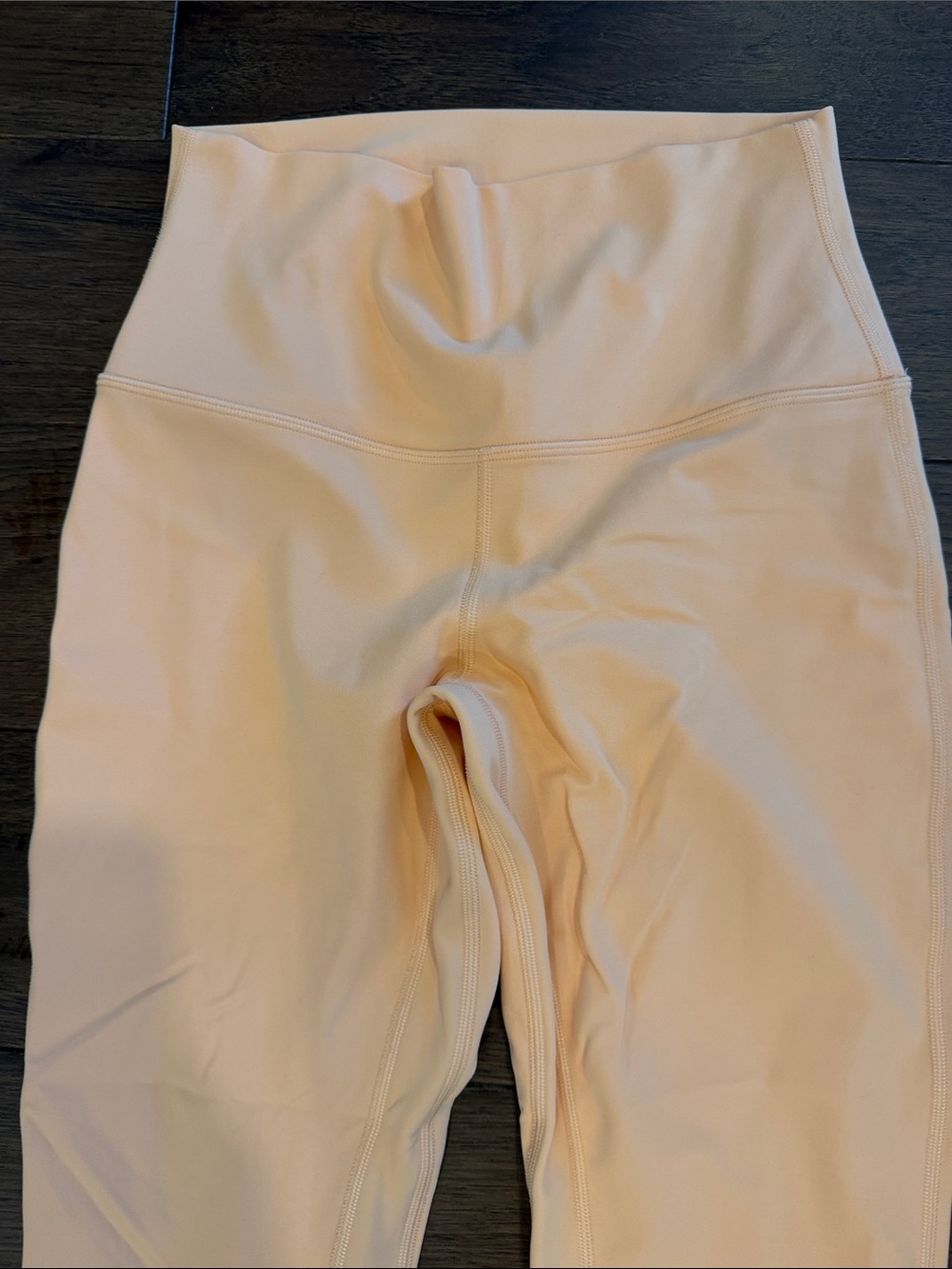 Lululemon Athletica Align™ High-Rise Pant 25" in Peach Orange Size 6 - C53-049 - Picture 2 of 6